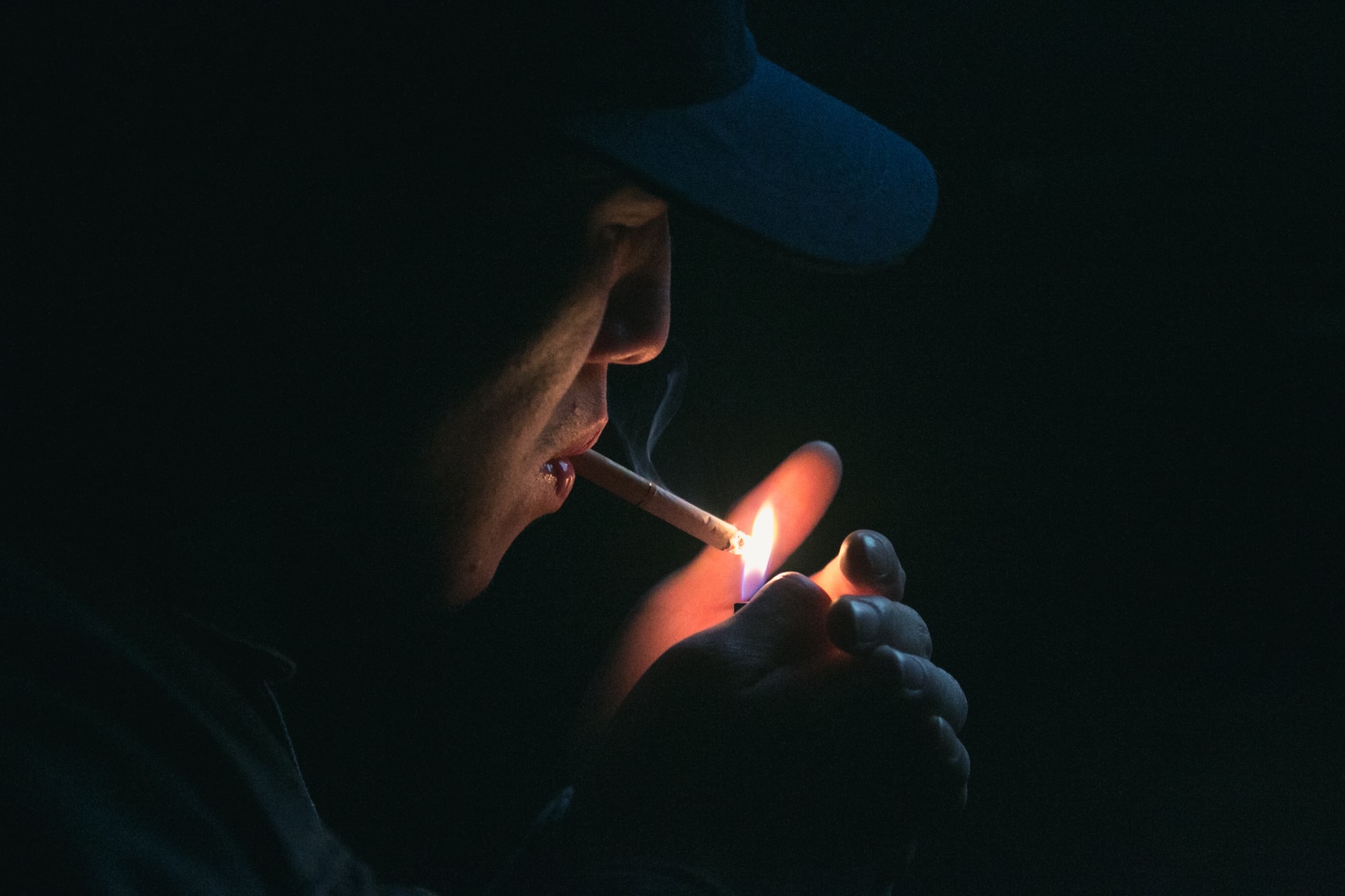 Comment le tabac rend-il accro ?