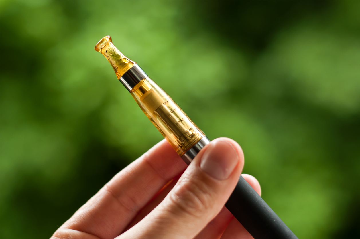 Notre président accro à la e-cig ?