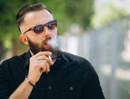 De nouveaux espaces publics interdits aux fumeurs dès juillet 2025