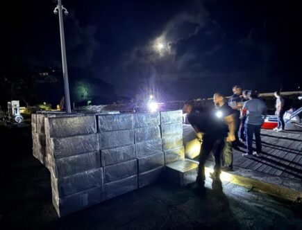 Guadeloupe : plus d’un million d’euros de cigarettes saisies lors d’un débarquement illégal