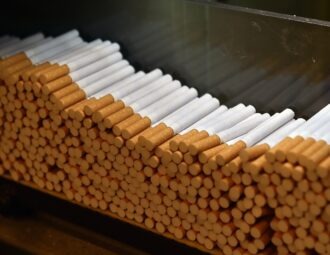 L’essor inquiétant des usines clandestines de cigarettes en France