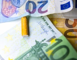 Prix des cigarettes au 1er mars 2026 en France : grille officielle, variations par marque, fiscalité et impacts