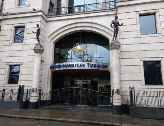 British American Tobacco accélère sa transformation avec des milliers de suppressions de postes